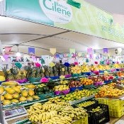 Greve de caminhoneiros afeta vendas de frutas