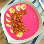 Creme de pitaia com iogurte