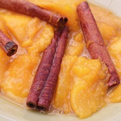 Doce de manga com canela